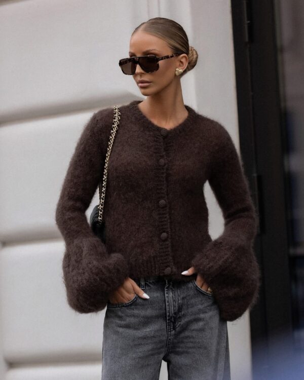 SWETER DELICATE YARN CZEKOLADOWY