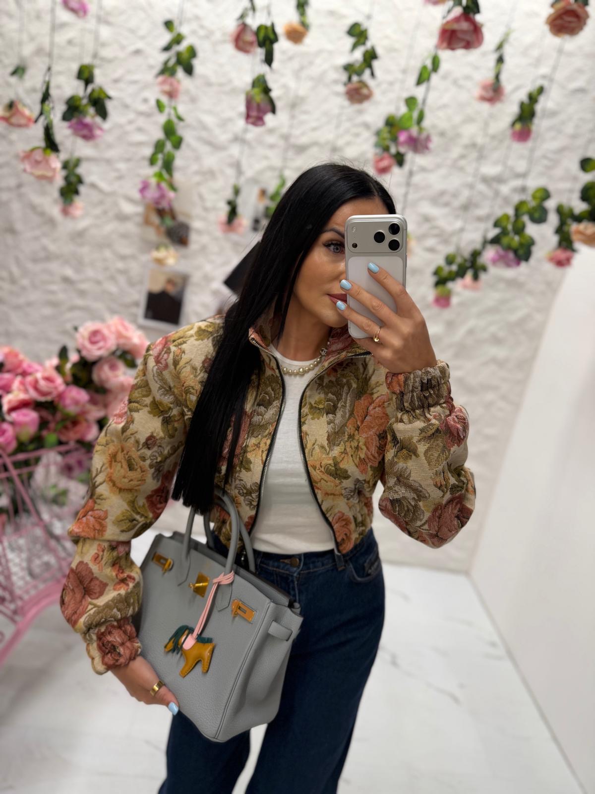 01859e3c-81ee-4473-8ca9-715aa632c4a8