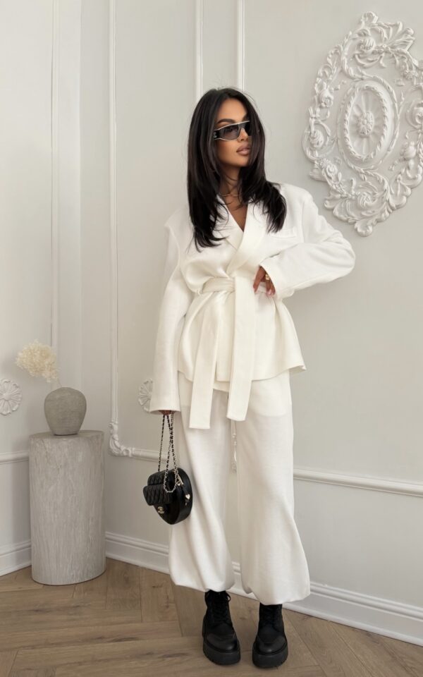 KOMPLET DRESOWY SLAY BIAŁY