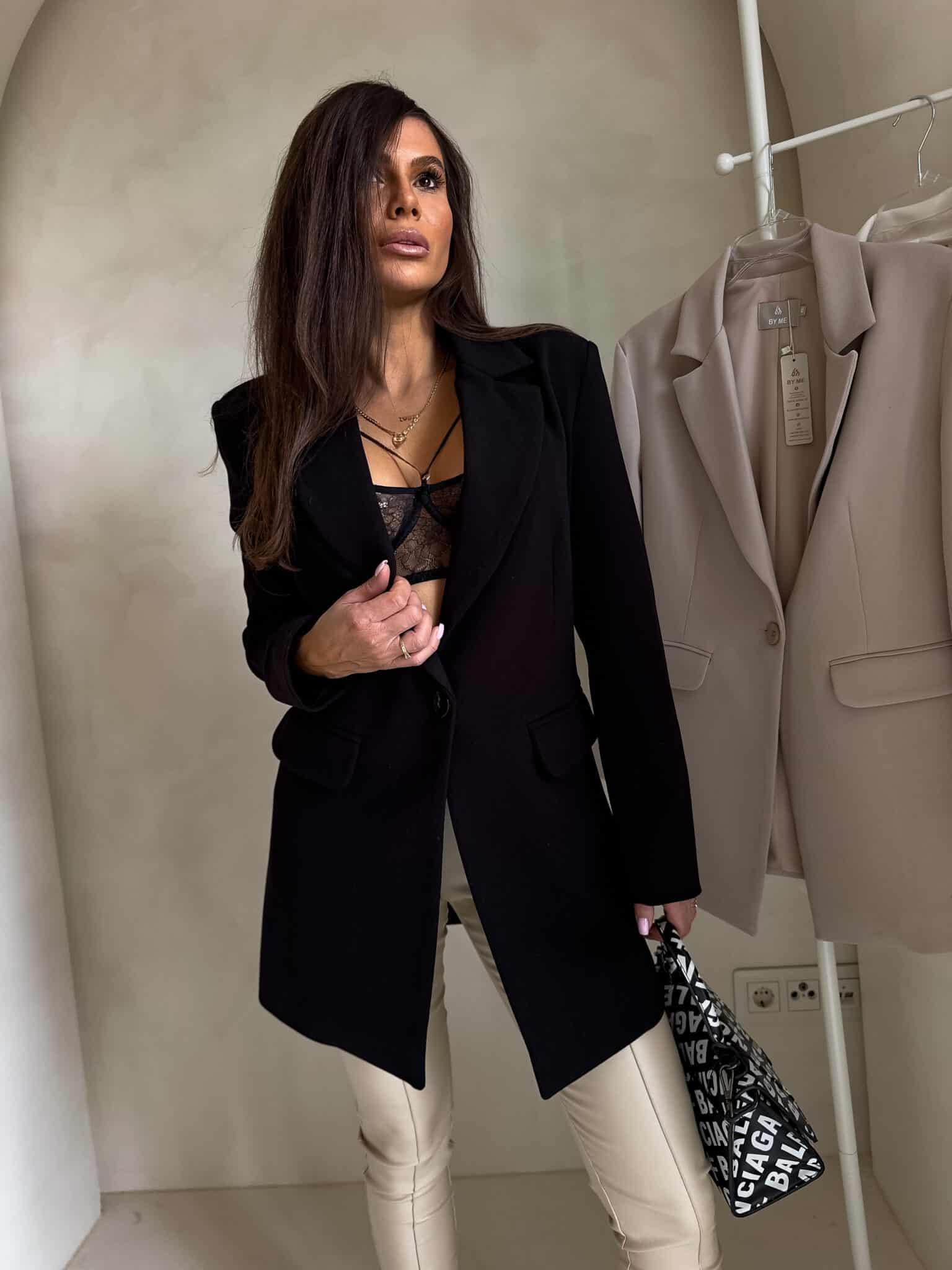 byme_product_89604_20251227102045_6352