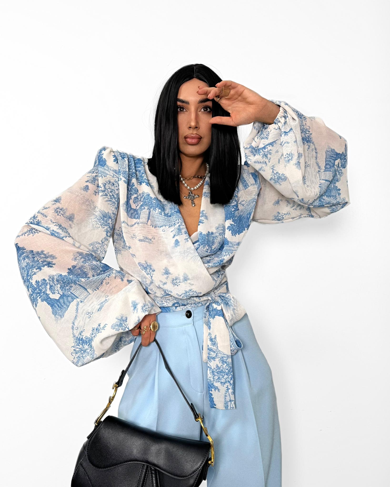 86b9ed0b-c606-4eae-af15-97c80023e75c