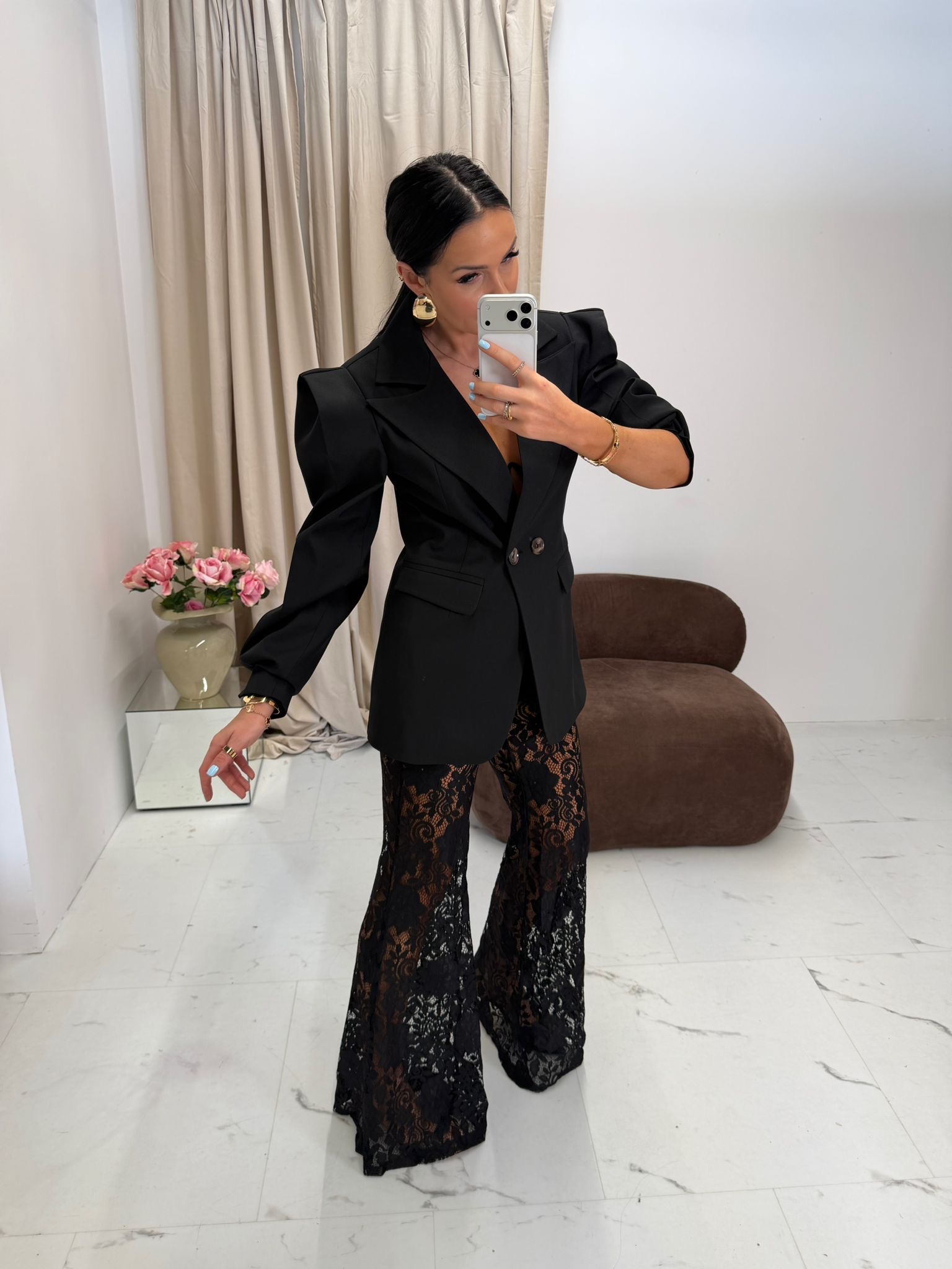 2144d219-1946-4b2b-802c-f76f0e861a65