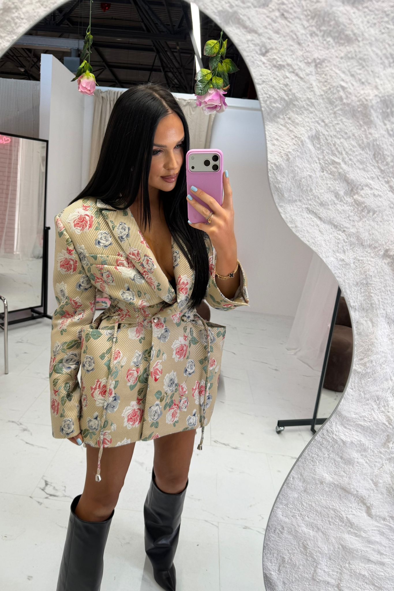 39ca0786-f4de-4904-911c-22b527e2dacf