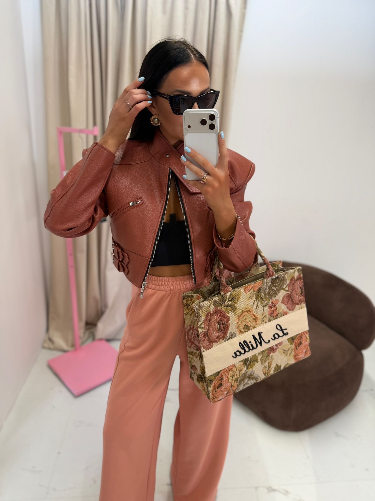 4c42256b-0827-4f17-8108-1e4193fa5122