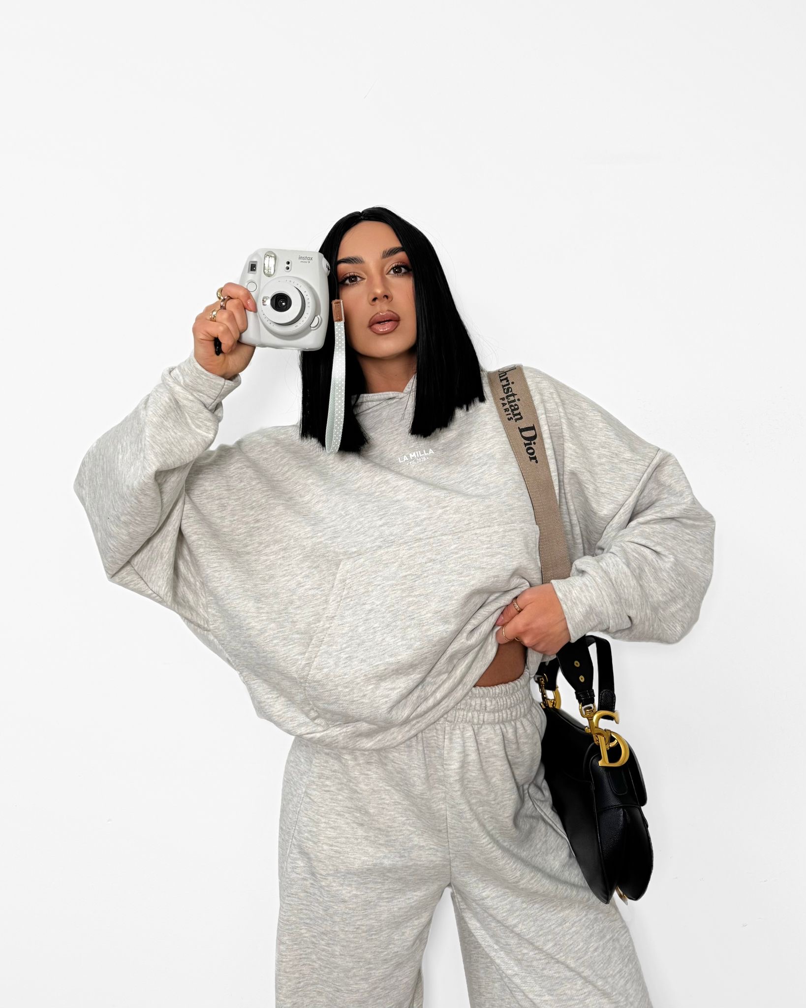 a24f114b-04a5-46b3-bd1b-c3665fe0986a