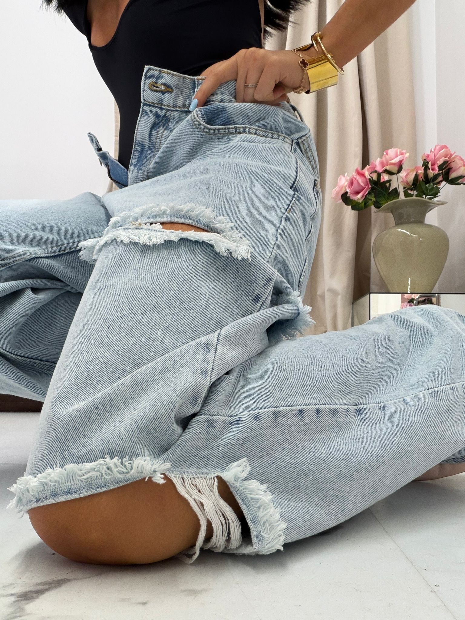 d8fc37f9-bb94-4b85-80ac-ed60a8ee39aa