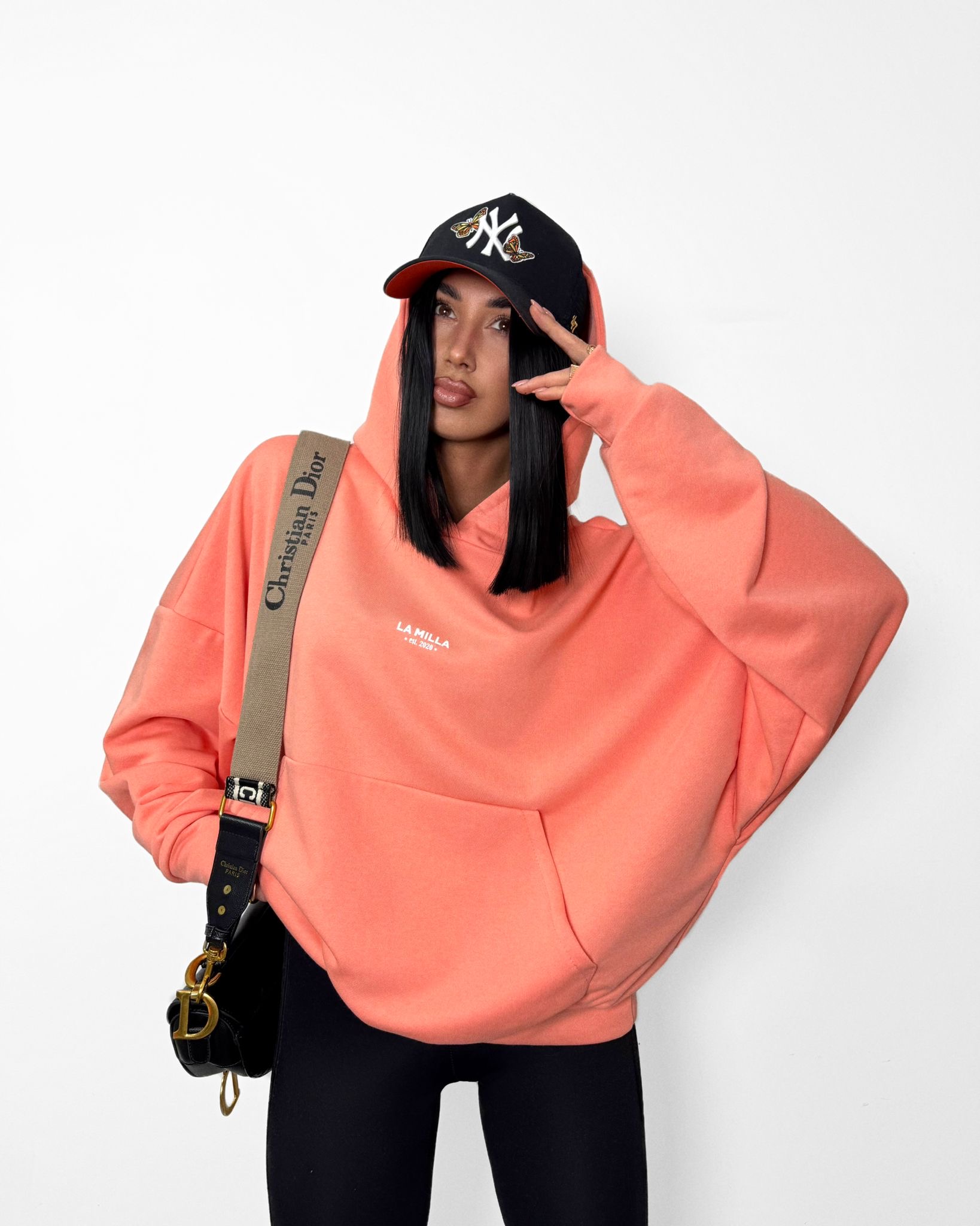 dcc01755-b0d7-462f-8ccb-cc1e2c57cef6