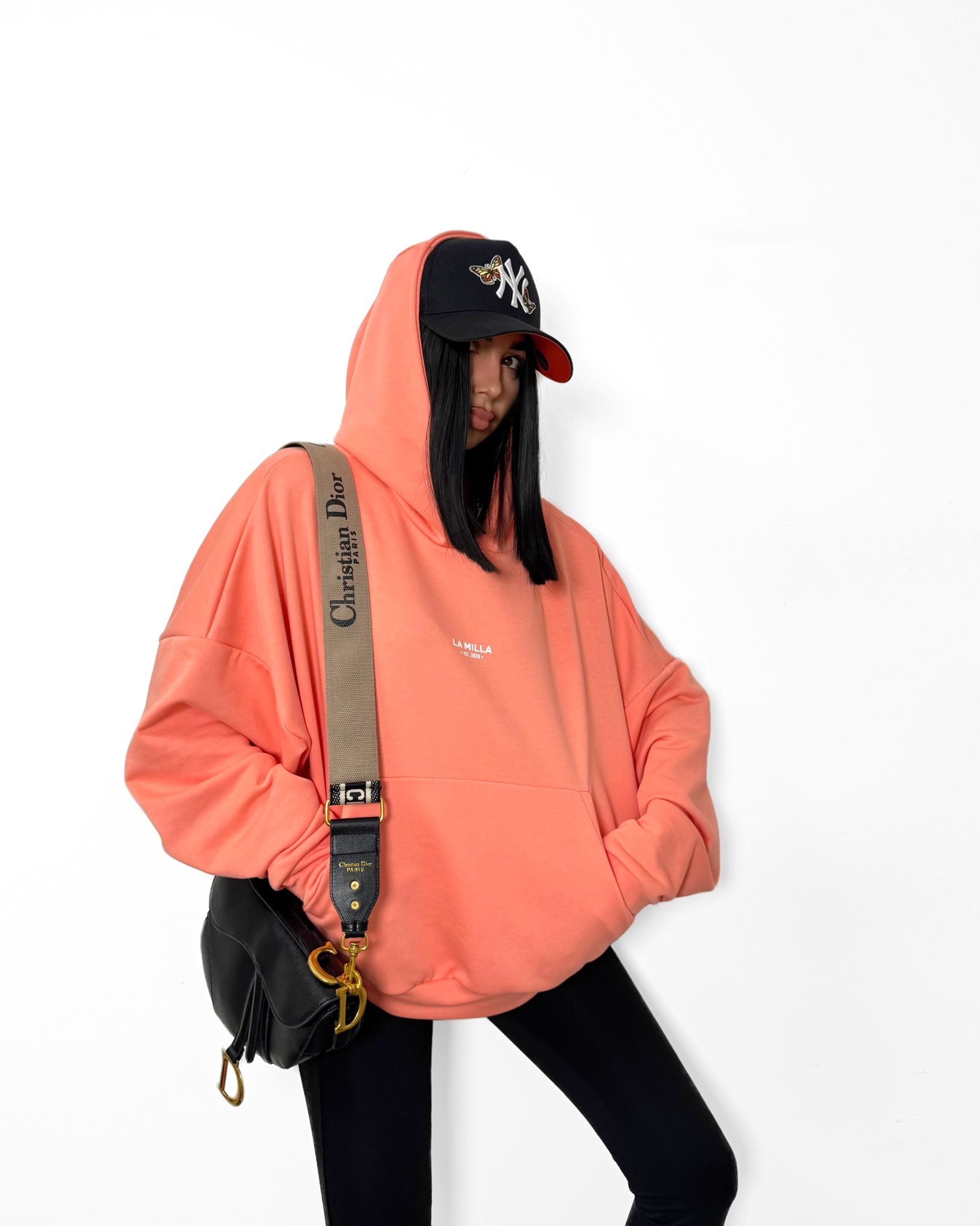 ff949260-28b0-47d9-ae9f-c2b599883394