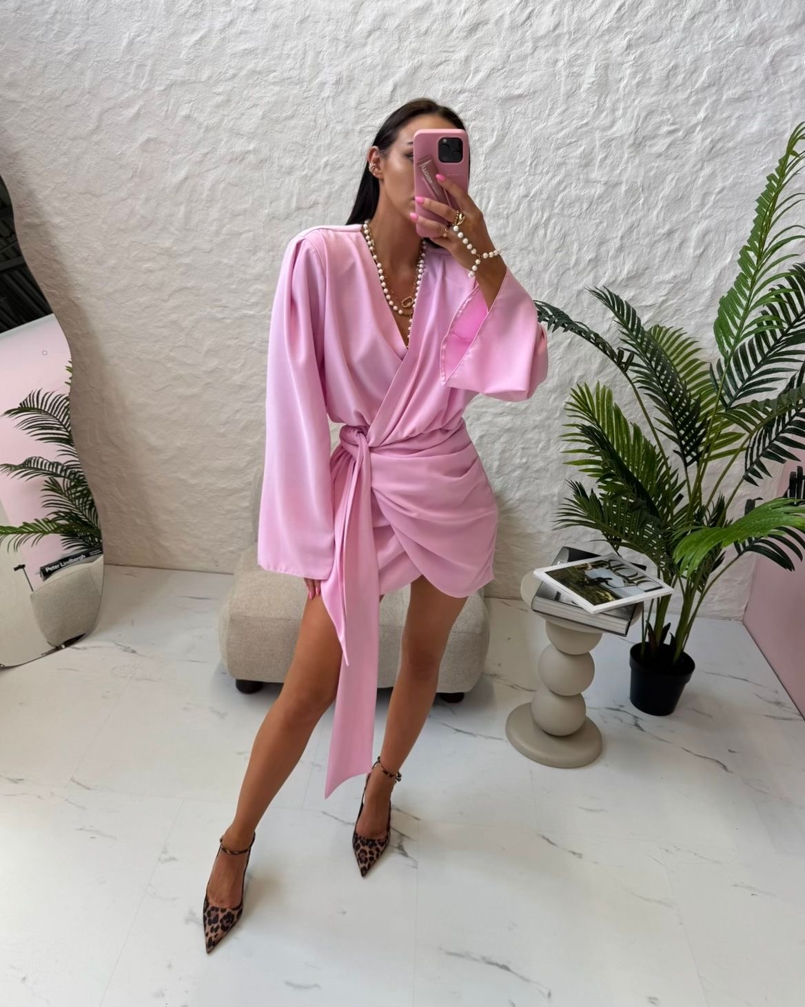 06ba18e8-aa9d-4f05-a145-76ae63235154