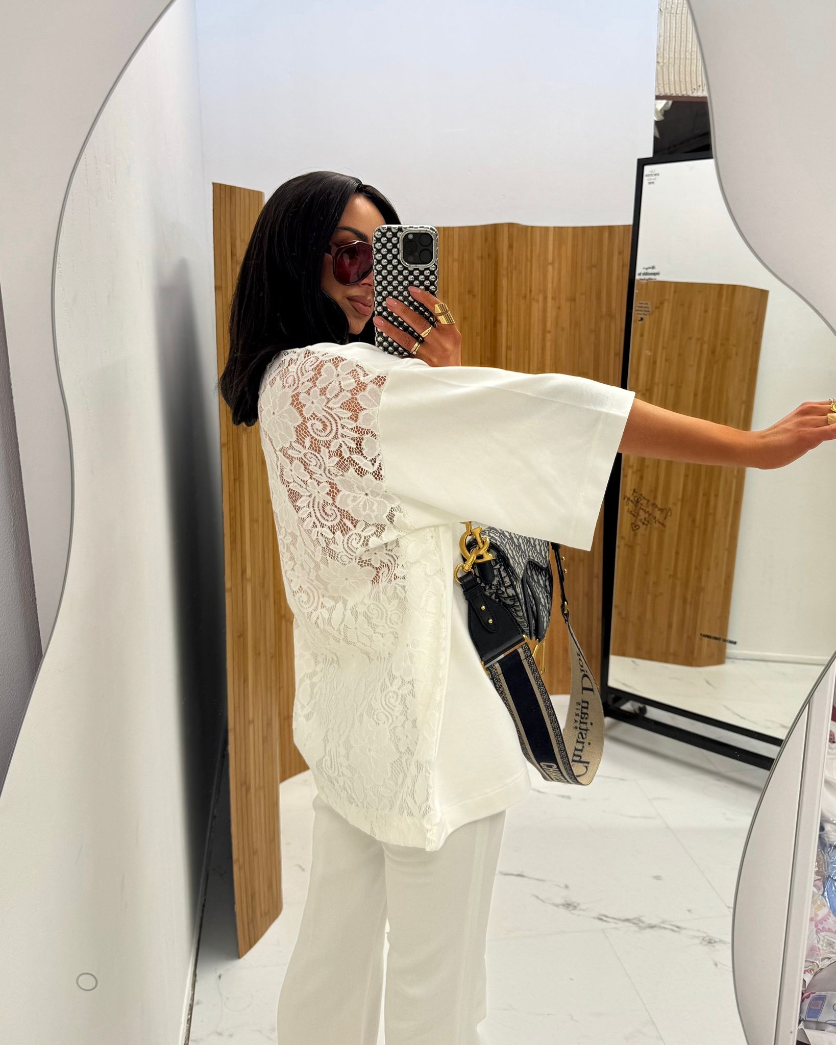 0d9f0183-da63-493f-a8fb-656b1b24d029