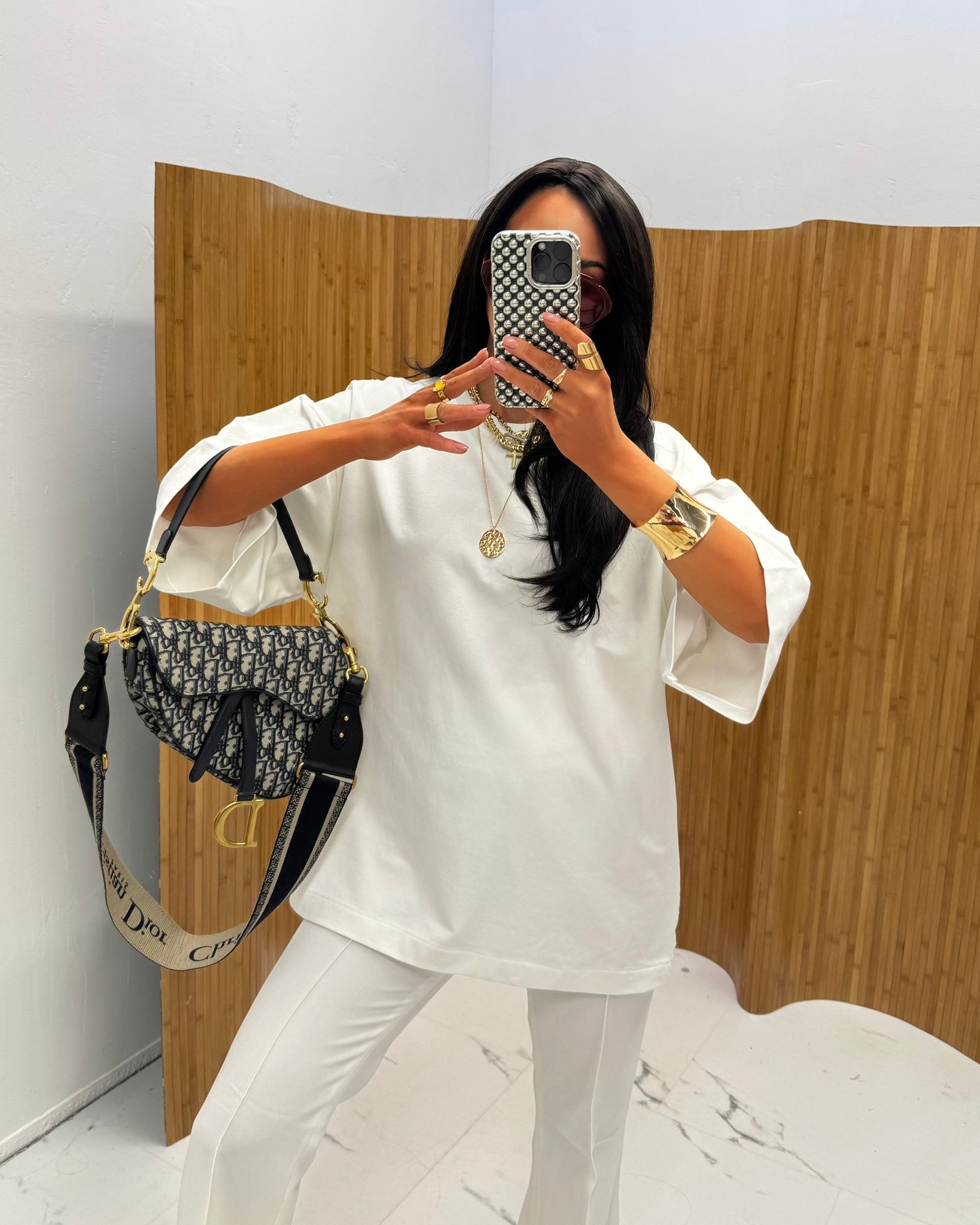 19c44c3c-5b7e-4fa2-ba3a-77c439cb5352