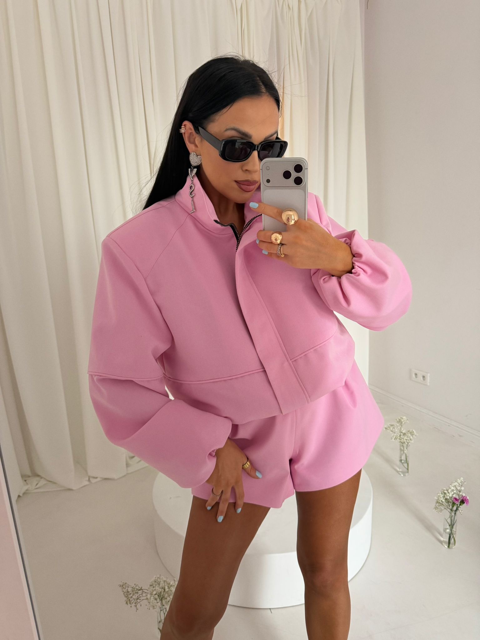 36b761d2-912f-4964-8deb-111054cb1a45