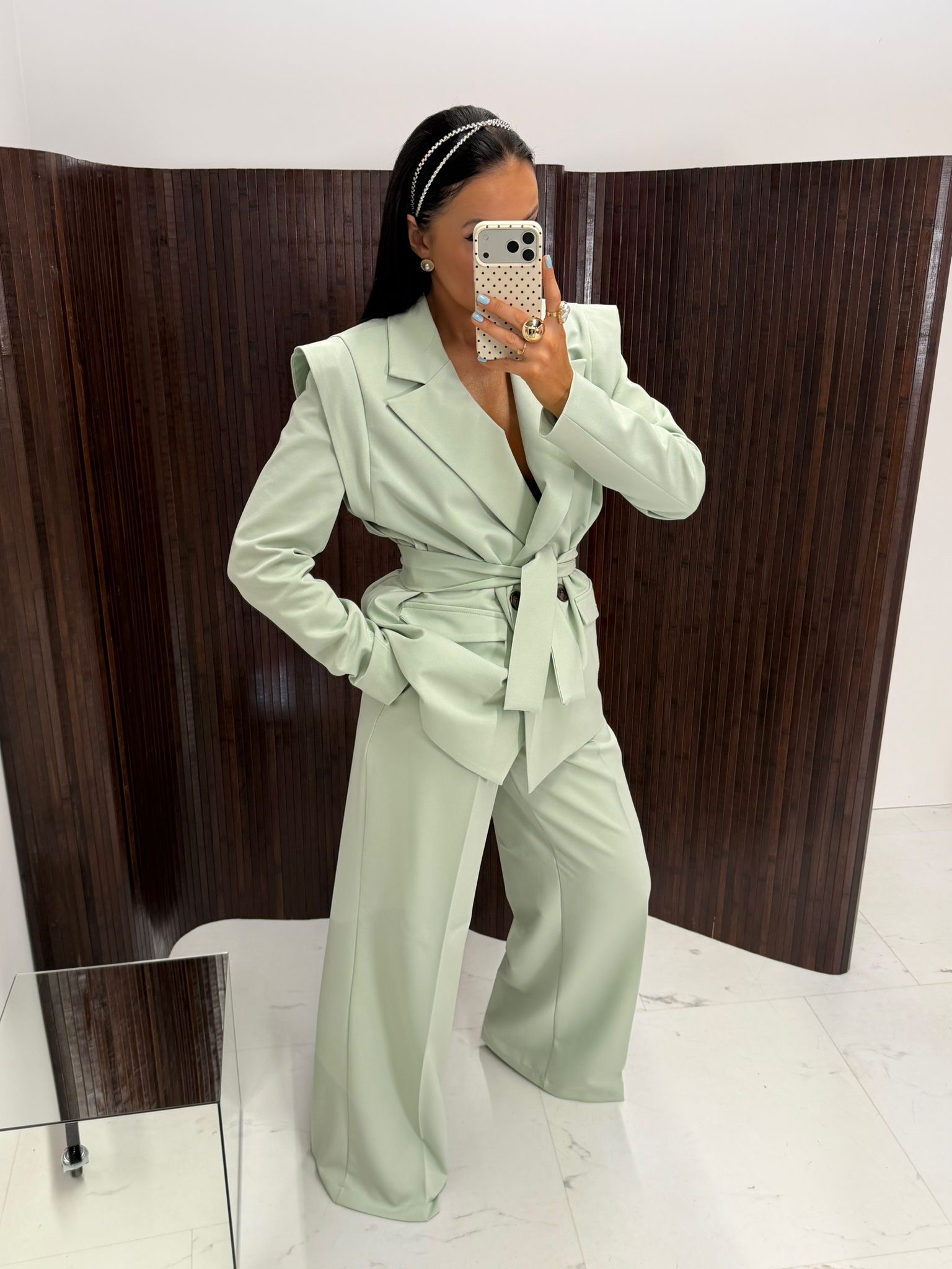 3fe5a540-20a6-4918-adee-1d2a3e558d8e