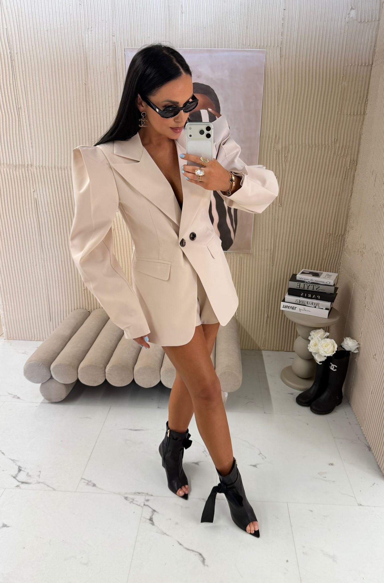 5697fa07-0076-444a-a09a-ef1401b66d43