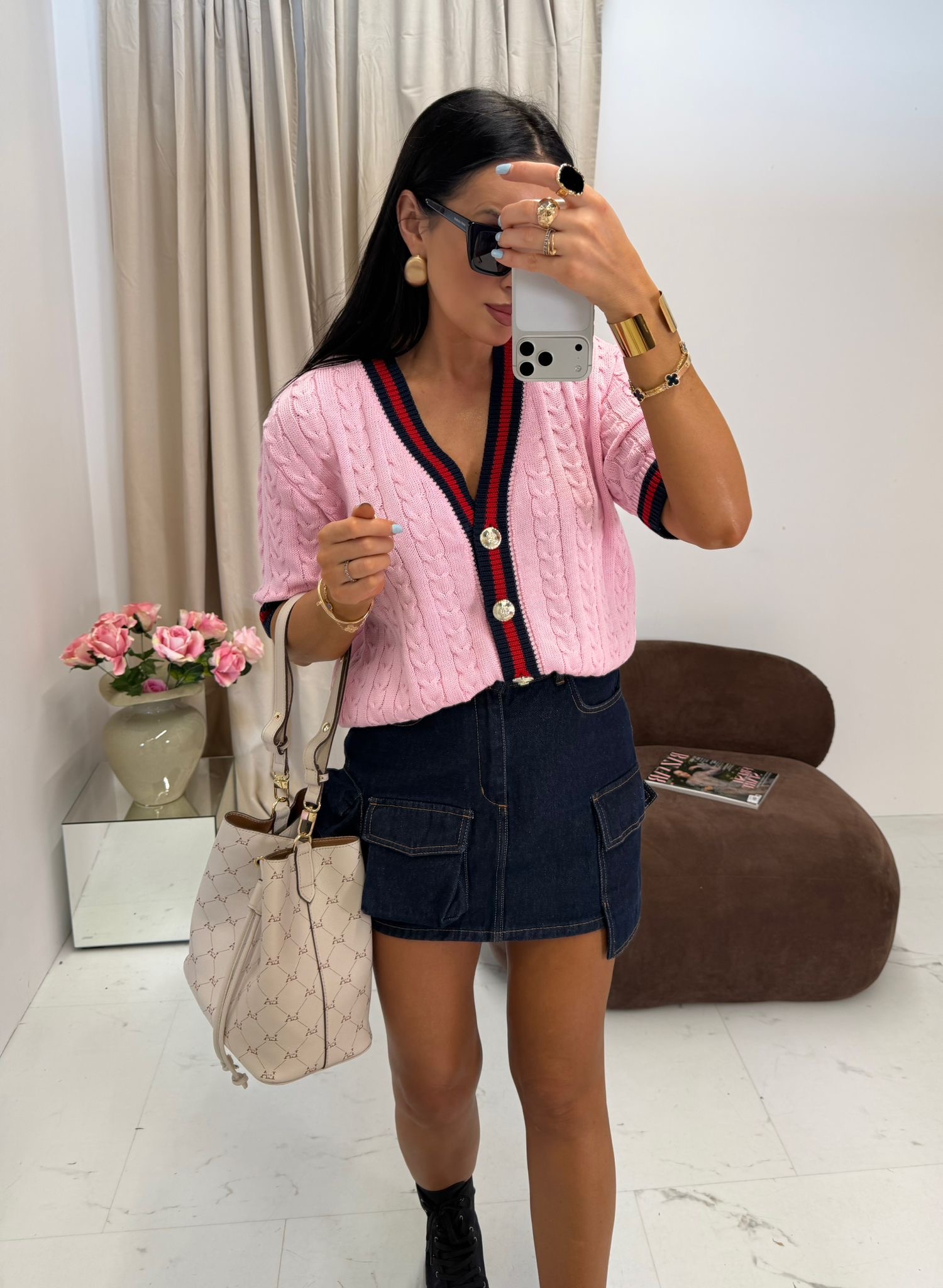 a15531ef-b5ec-44b0-8a26-53a689e69507