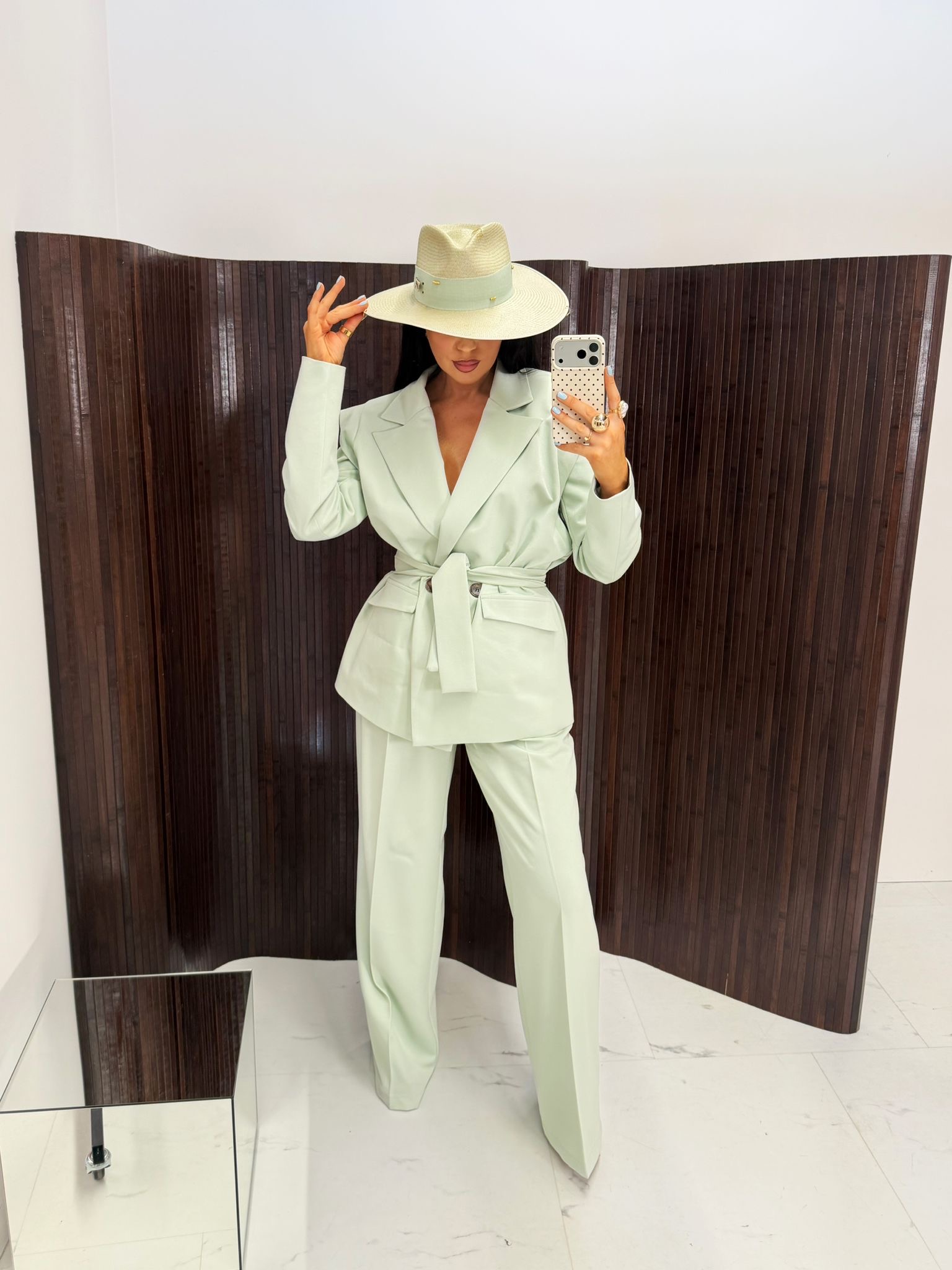 a9fec68b-e139-4974-96a8-c38721dd58ee