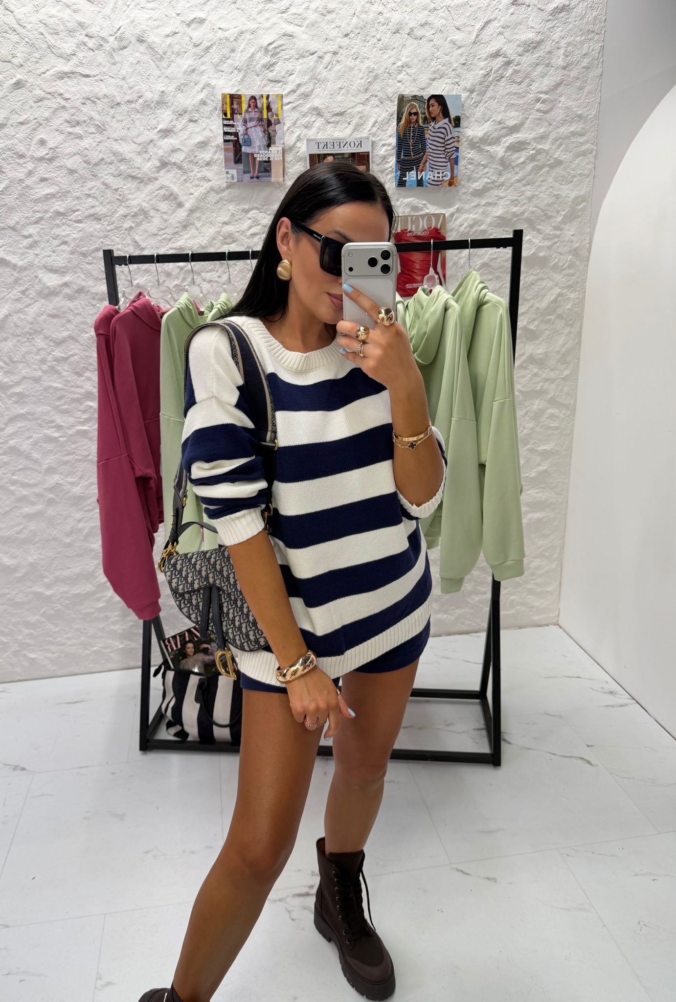 b8d4a25a-1fb1-438e-a615-b4e51e9a771e