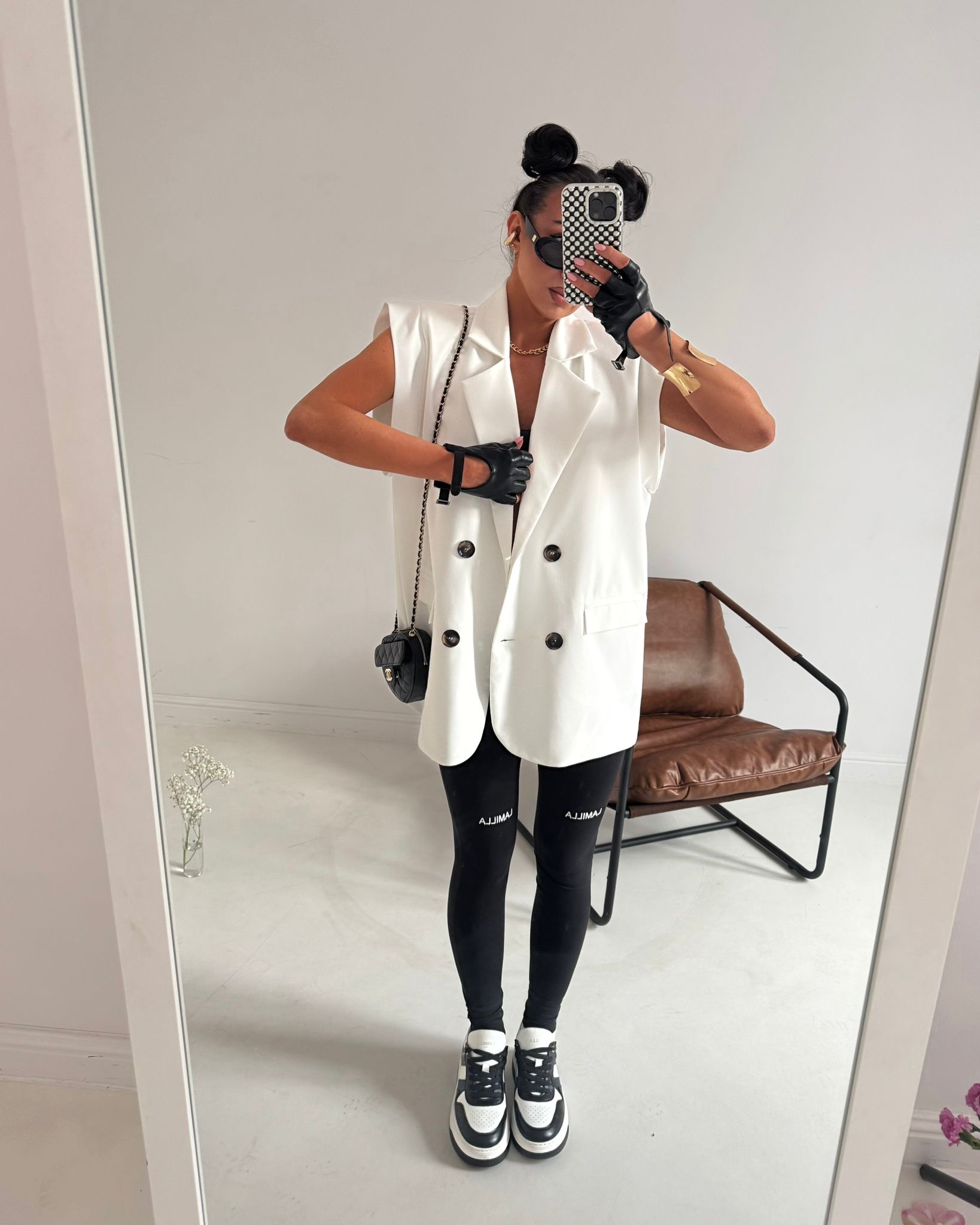 b91f5fbd-cd29-423d-bc29-3a7464ee2efa