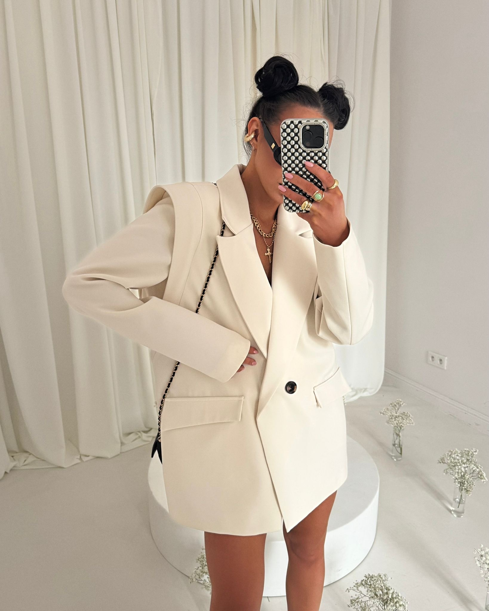 c3f5423f-3ed4-4605-8e53-fcfdab236463