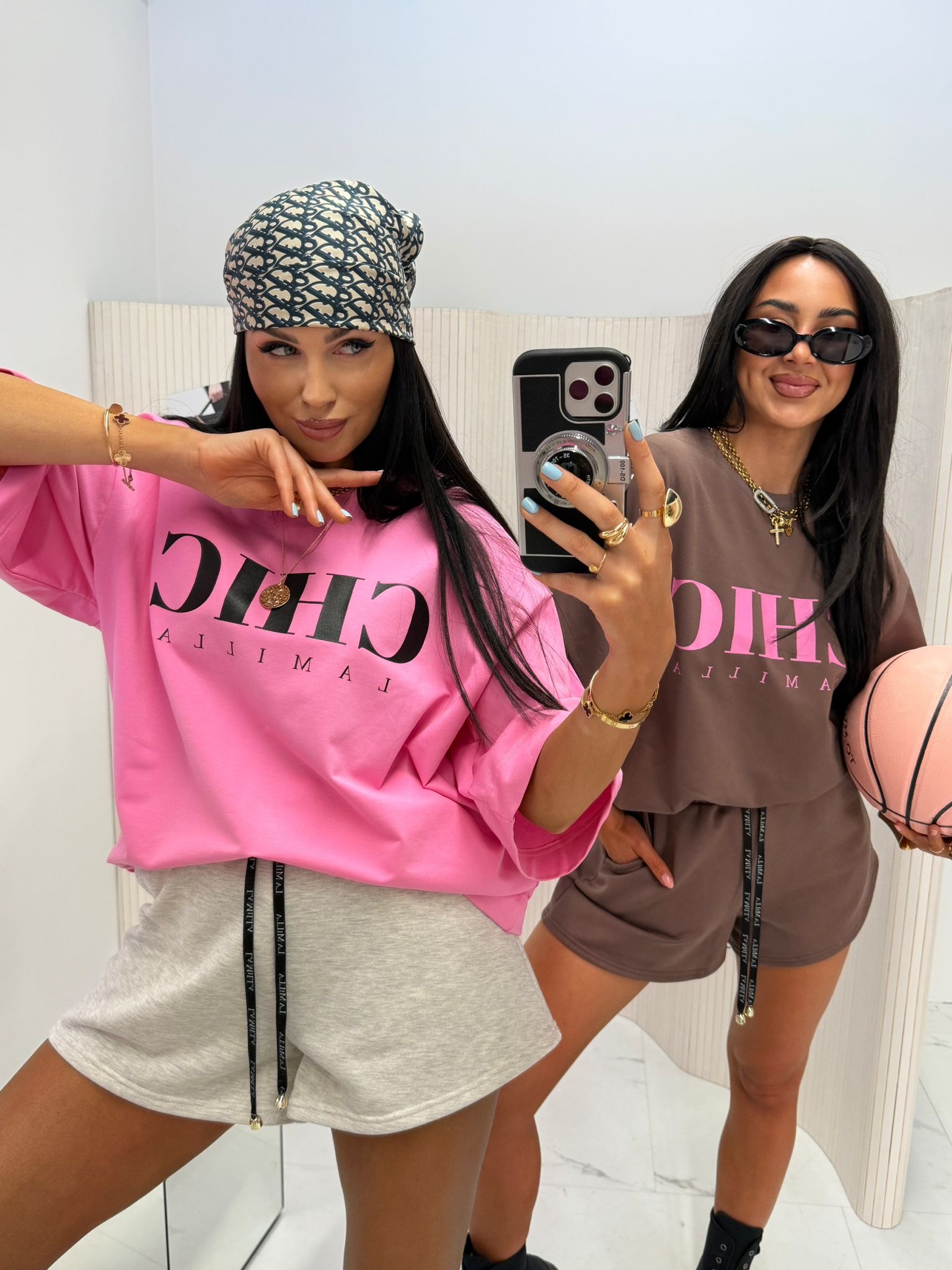 dd042c98-e11a-4da1-9a31-13f5ade24731