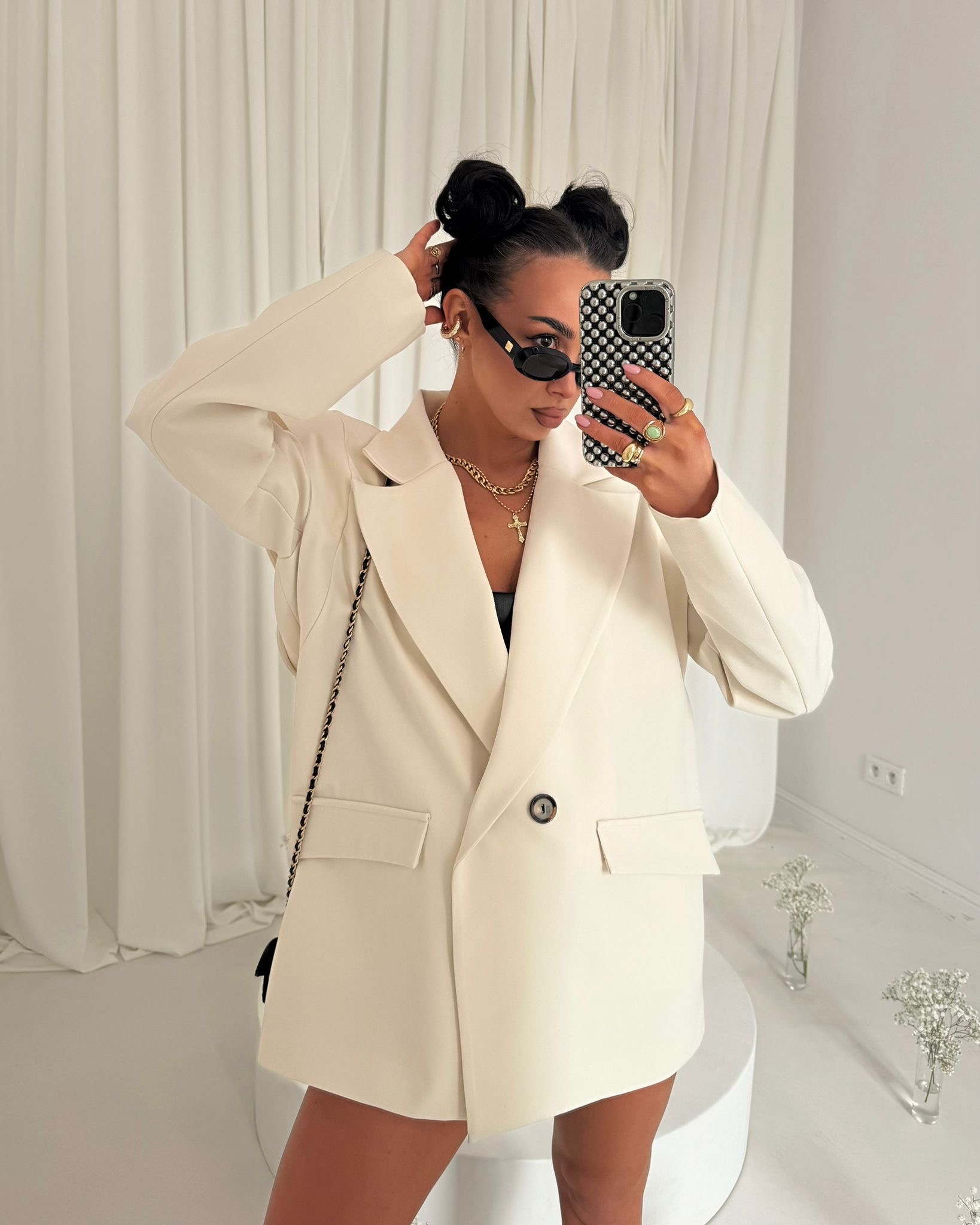 dea8e526-3333-44b9-b30d-9f6069f8332a