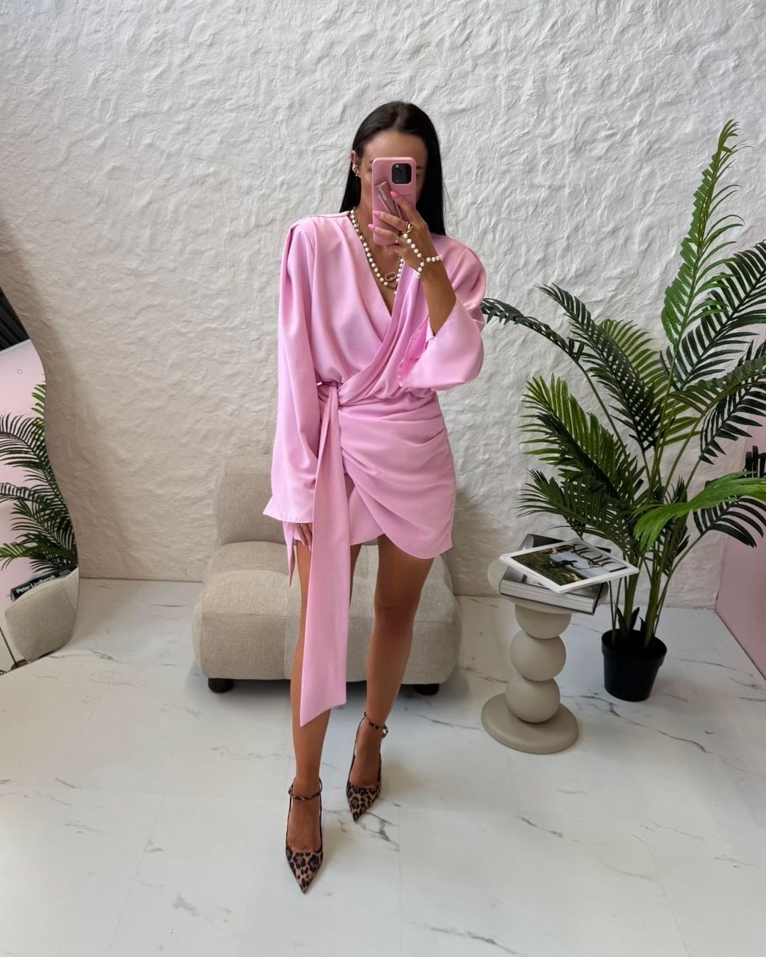 e87c4a94-9f74-4fda-8a96-ed9fdc9918b6