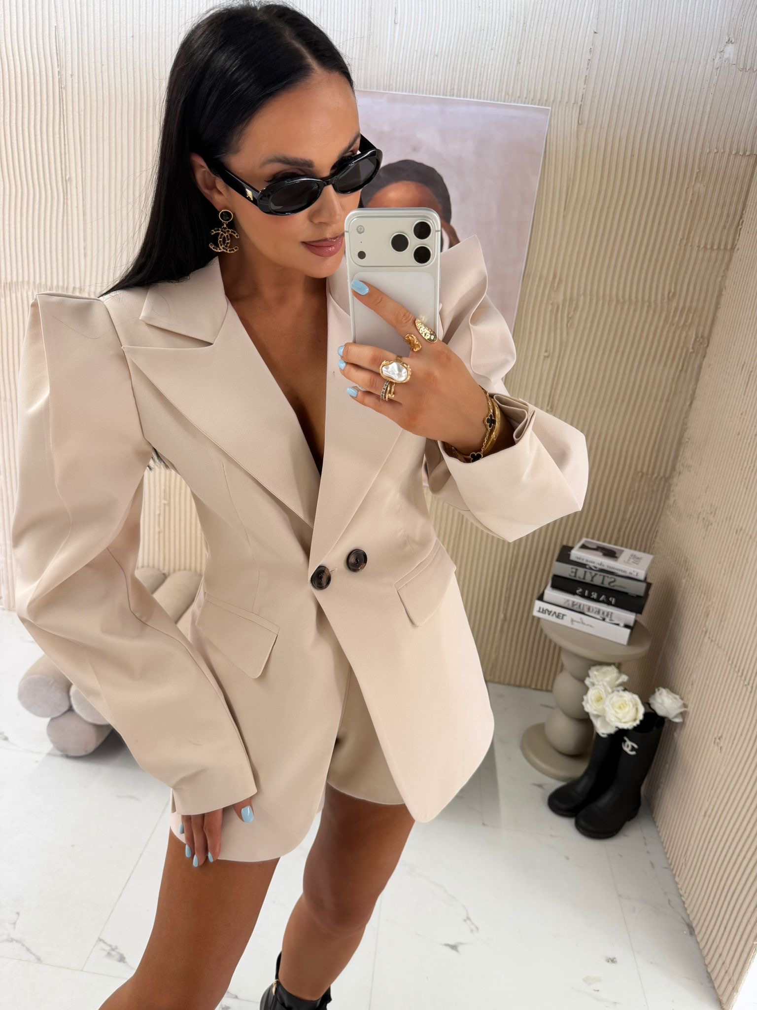 fdf7a31e-d642-47e8-b793-694a169c636a